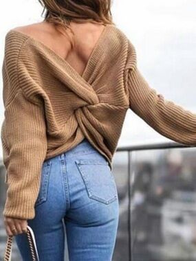 WAYF Ribbed Twist Back Sweater